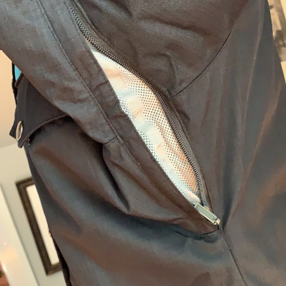 B 360 Ski Jacket - Picture 5 of 17